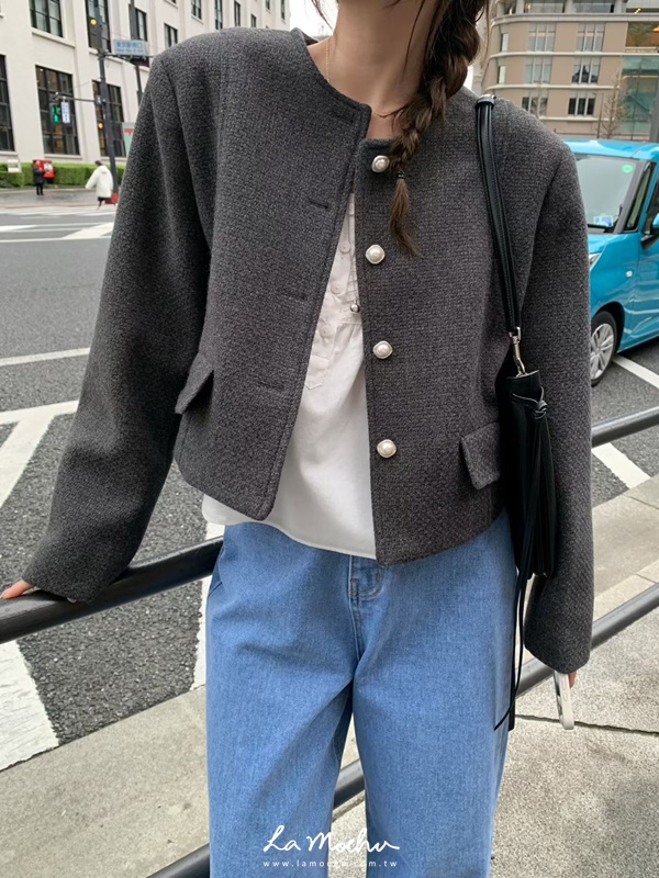 無領珍珠扣小香外套